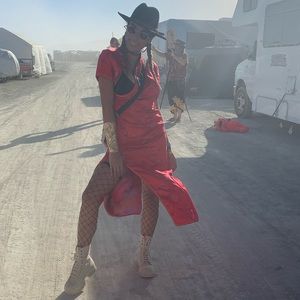 SOLD! Vintage Chinese dress with flowers design